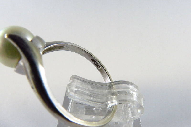 10K White Gold Cultured Pearl Modernist Bypass Ring Size 6.25 SA Mark
