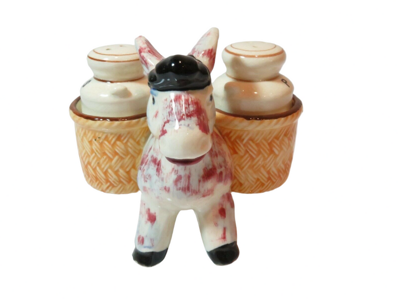 Vintage Unique Pack Mule Water Urns Hand Painted Salt Pepper Shaker Set SP89 Front View