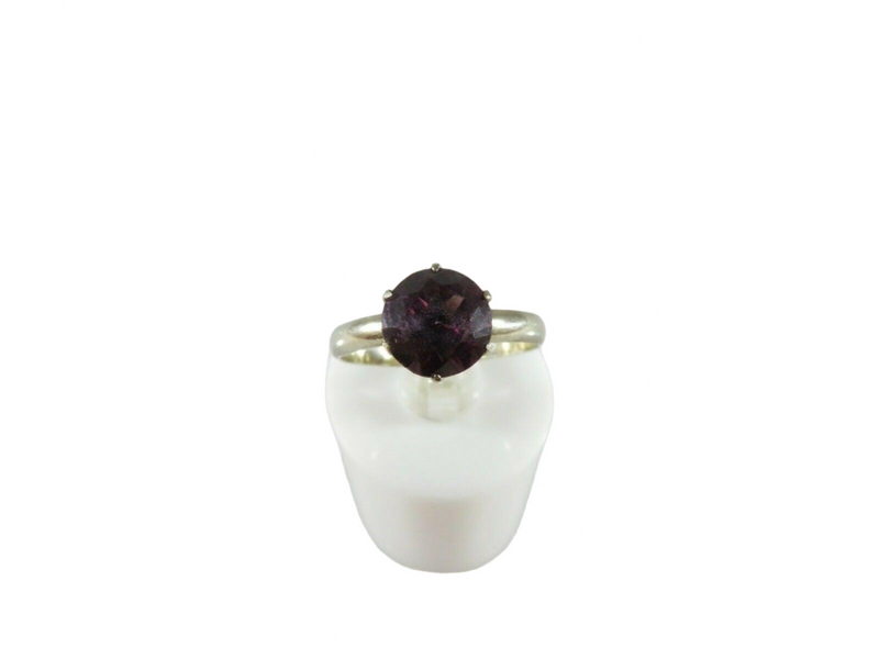 10K White Gold Solitaire Ring with Color Change Synthetic Sapphire Size 5.75 — Jewelry & Watches:Fine Jewelry:Fine Rings:Gems