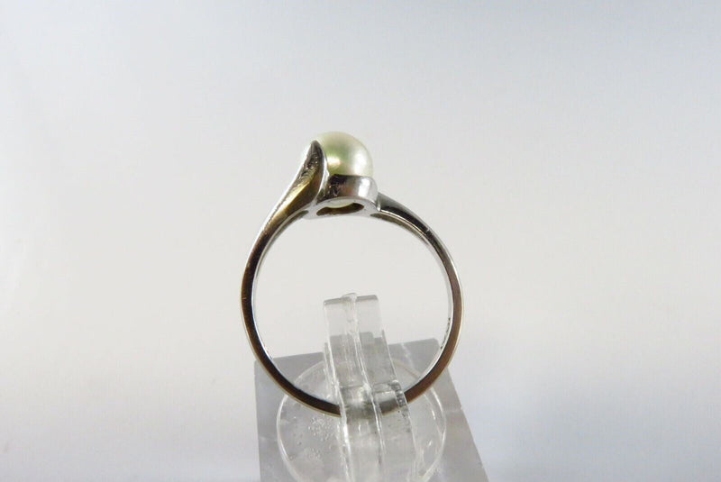 10K White Gold Cultured Pearl Modernist Bypass Ring Size 6.25 SA Mark