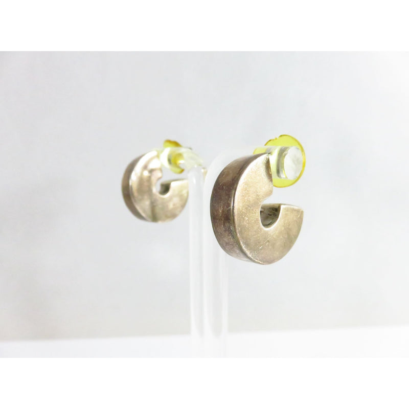 C-Shaped Hoop Earrings In Silver Plate With Yellow Backings