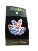 Dollywood Veterans Day 2007 Limited Edition Patriotic Butterfly Enamel Pin 1.5 x 1.38 In