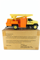 GMC TopKick Bucket Truck Coin Bank Niagara Mohawk DG Productions 1995 Utility Promo With Lights Box