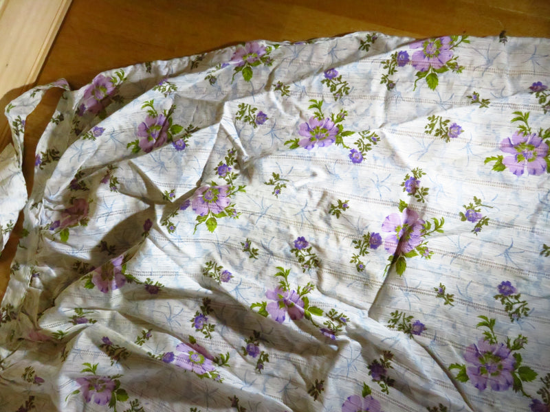 Vintage Purple Flower Accented 1960's Style Half Apron with Pocket Kitchen Wear