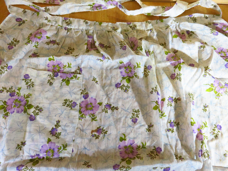 Vintage Purple Flower Accented 1960's Style Half Apron with Pocket Kitchen Wear