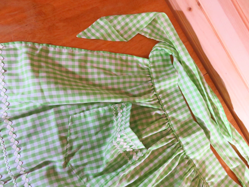 Vintage Green Plaid 1960's Style Half Apron with Pocket Retro Kitchen Wear