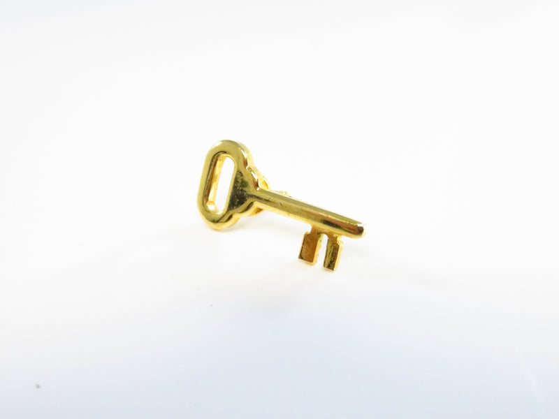 Skeleton Key Gilded Lapel or Hat Pinback 19mmx 9.28mm