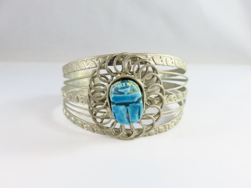 Pre-owned Egyptian Revival Solitaire Scarab White Metal Cuff Bracelet 7 1/4"