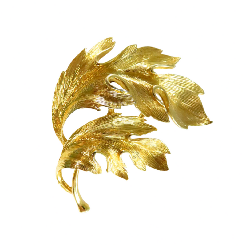 c1970's Textured Blowing Leaf Brooch Gold Tone M.J. Ent 2 1/4 x 1 3/4 — Gold — front view