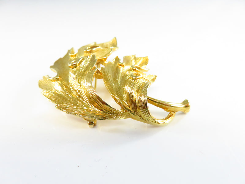 c1970's Textured Blowing Leaf Brooch Gold Tone M.J. Ent 2 1/4 x 1 3/4