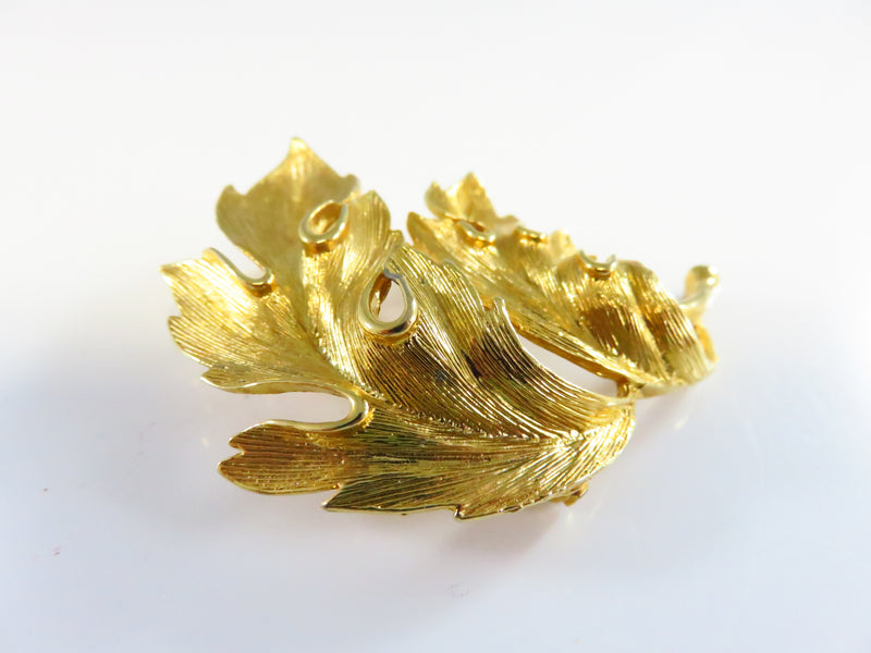 c1970's Textured Blowing Leaf Brooch Gold Tone M.J. Ent 2 1/4 x 1 3/4