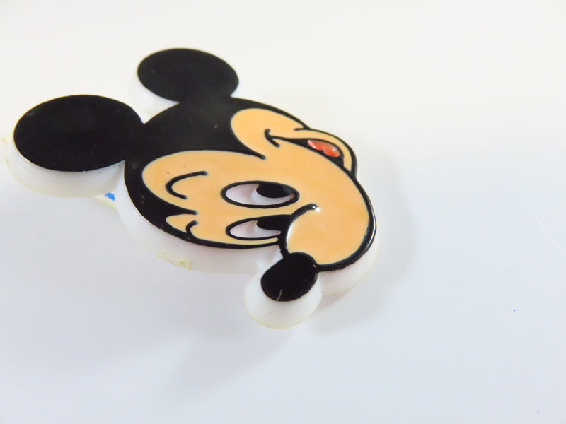 Mickey Mouse Pin Left Facing w Tag 364 Disney World Mickey Pin