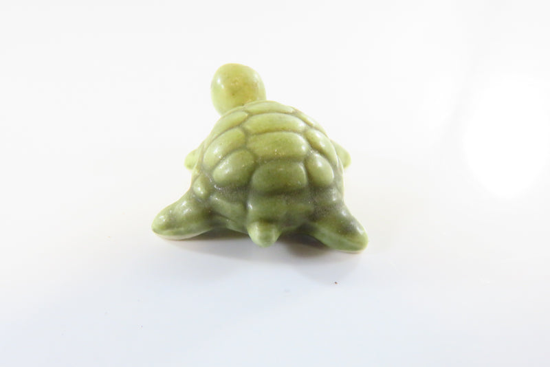 Vintage Bug House Japan Miniature Turtle Ceramic Figure 1 1/4"