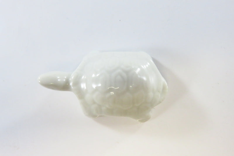 White Glazed Fine Bone China Turtle Figurine Japan 2"