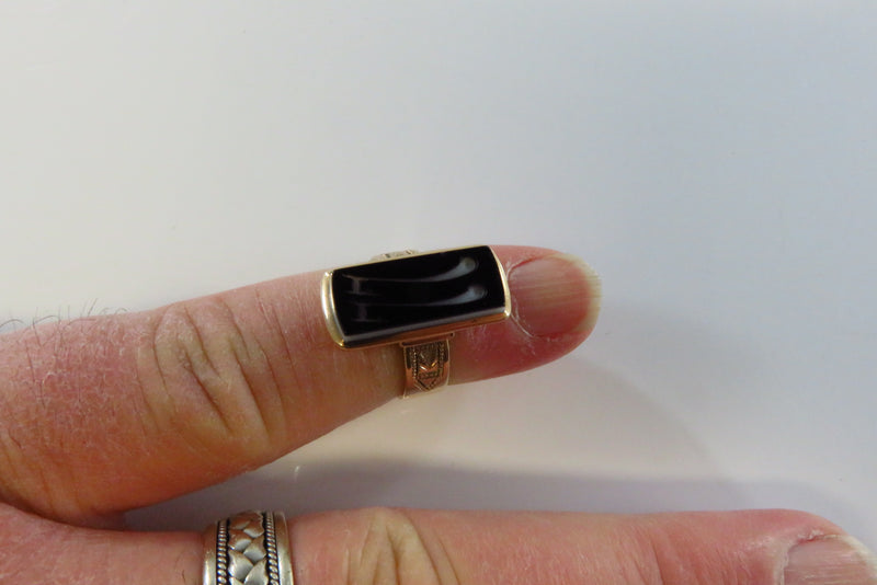 1877 Victorian Hardstone Intaglio 77 Etched Gold Band Victorian 10K Size 4 3/4