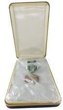 1969 U.S. Army Commendation Medal Set Bar Ribbon Lapel In Case Sealed Plastic — front view