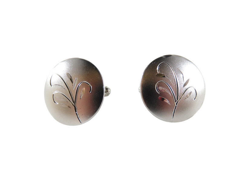 Medici Sterling Silver Floral Motif Cufflink Set Round Button Style — Sterling Silver, Silver — front view