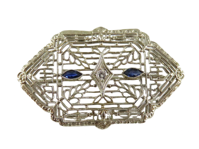 Lovely 14K Art Deco White Gold Diamond & Sapphire Pierced Filigree Brooch 1 3/8" x 7/8"