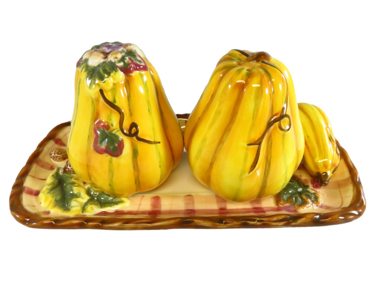 Bella Casa by Ganz Autumn Gourds Salt & Pepper Shaker Set — Collectibles:Decorative Collectibles:Figurines:Animals — front vi
