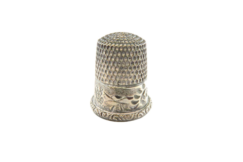 Antique Chamfered Foliate Design Size 9 Sterling Sewing Thimble Bell Makers Mark