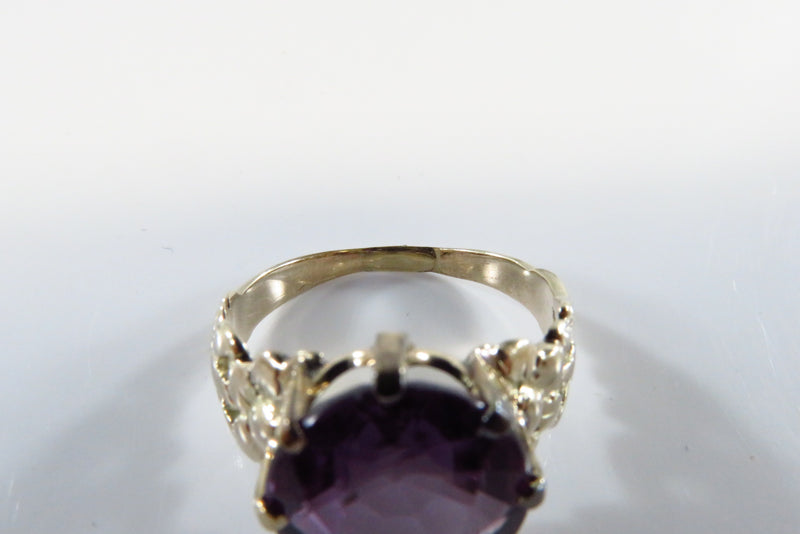 10K Yellow Gold Flower Setting 10.86mmt Lab Created Purple Sapphire Ring Size 7
