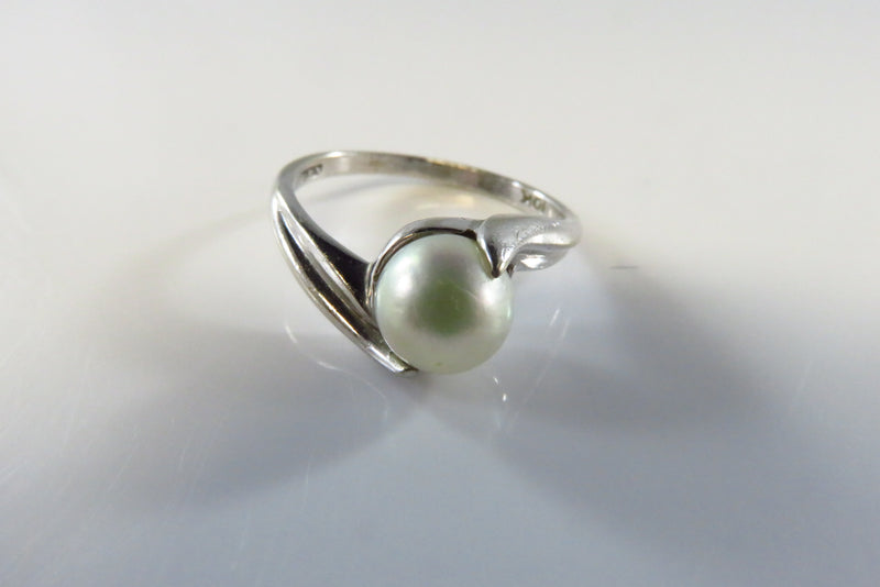 10K White Gold & 6.86mm Round Pearl Modernist Bypass Engagement Ring Size 6.25