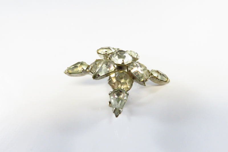 Vintage Star Brooch With Faceted Glass Stones Unsigned