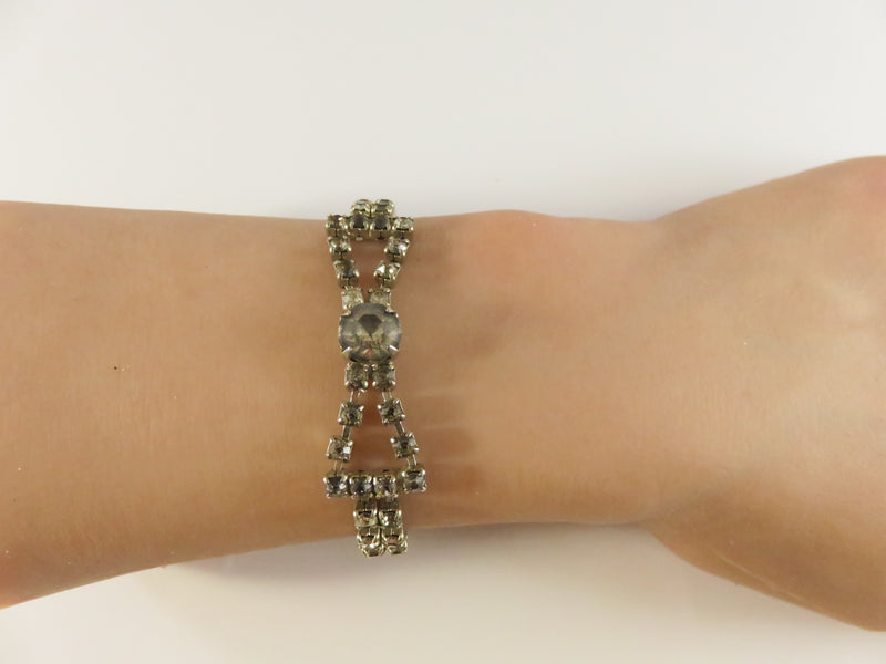 Vintage Smart Set Rhinestone Bow Bracelet, 7", Broken Clasp, For Repair
