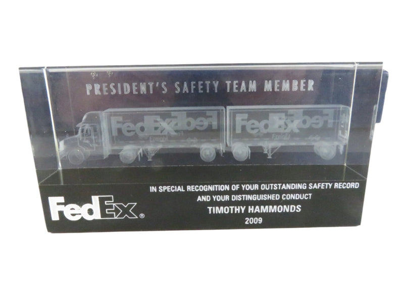 2009 FedEx President's Safety Team Member Outstanding Safety Record Award — front view