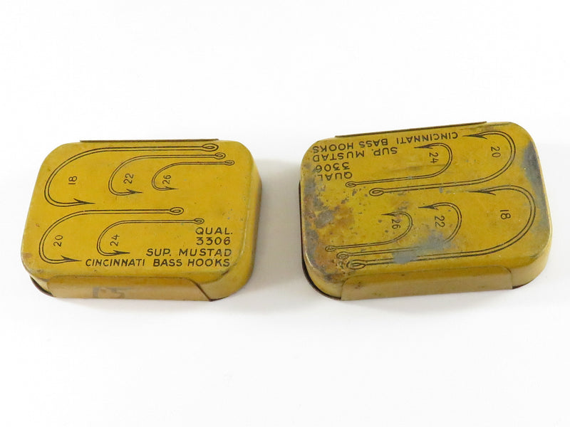 Rare c1930 Advertising Tins No 121 Mustad-Cincinnati Bass Hooks Made in Norway