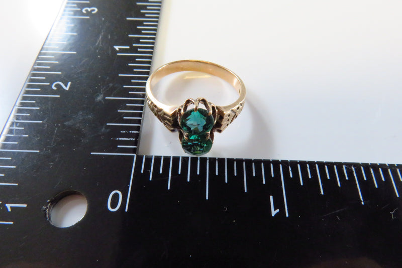 c1880 Victorian 10K Gold 2 x Emerald Green Glass OMC Prong Set Stones Size 7