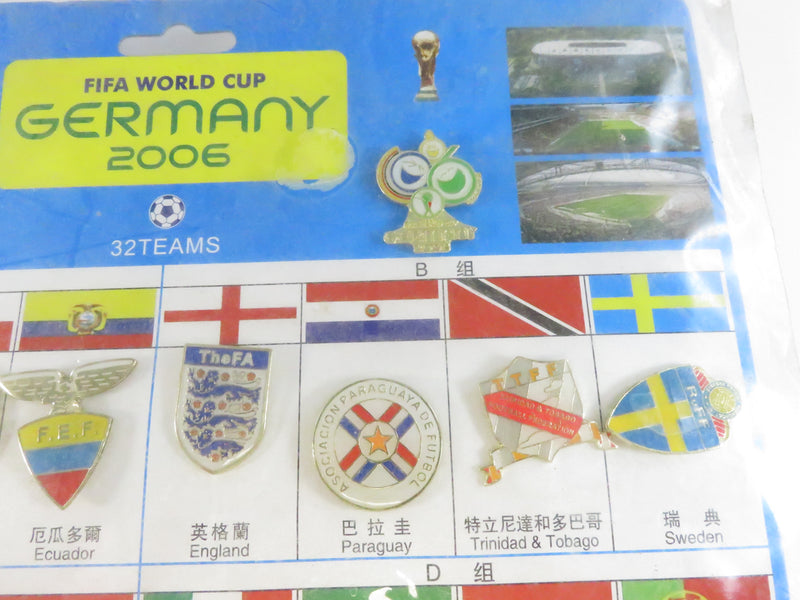 2006 FIFA World Cup Germany 32 Team Pinback Set on Card
