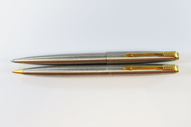 Brushed Metal Parker Pen and Pencil Set With Gilded Accents Pre-owned