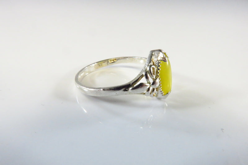 Yellow Glass Marquise Cabochon Pierced Setting White Metal Ring Size 8.25