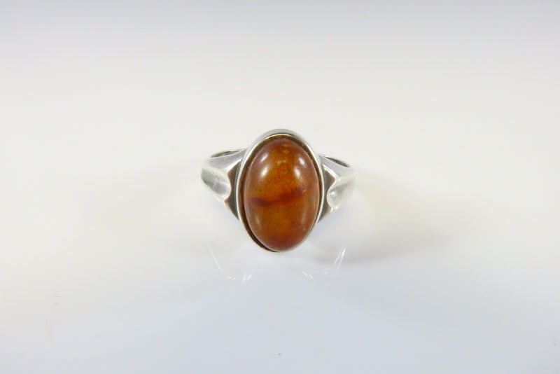 Pre-owned Oval Amber Ring With Beveled Accented Setting Design Sz 7.75