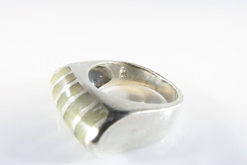 Sterling 5.8mm Domed Inlaid Mother of Pearl Cocktail Ring Silver Size 6.5