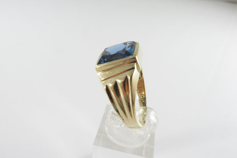 Vintage 10K Yellow Gold Men's Blue Spinel Solitaire Ring Size 9