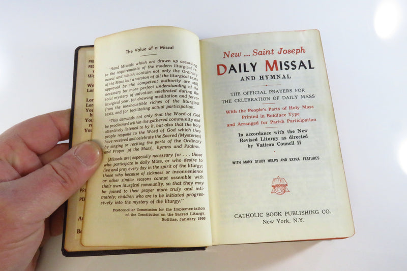1966 New Saint Joseph Daily Missal and Hymnal New Revised Liturgy