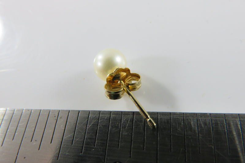 14K Yellow Gold 5mm Cultured Pearl Stud Earrings