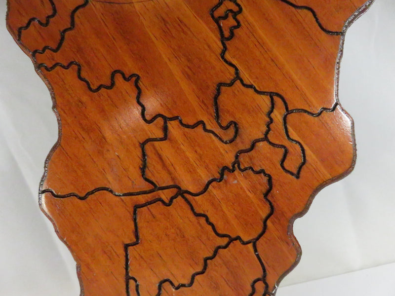 3rd Special Forces Group (Airborne) coin on Africa-map wood plaque, “Desert Rats • Caribs • Bushmen”