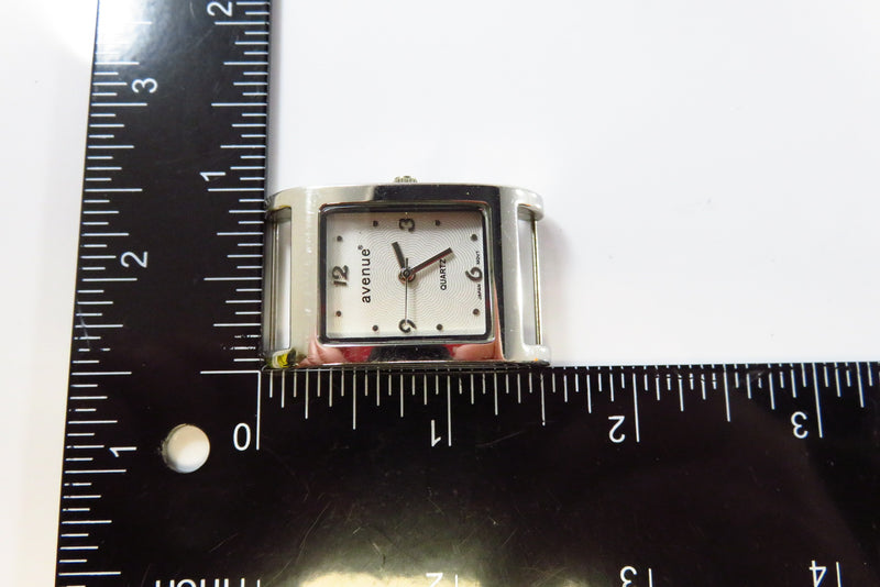 Avenue Silver Dial White Metal Quartz Wrist Watch No Band