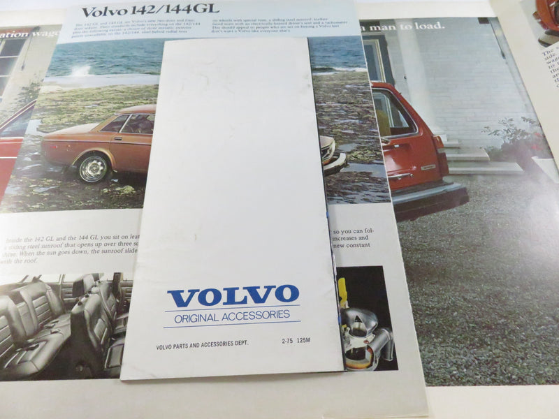 Volvo 145 Station Wagon Brochure RSP/PV 1097-74 USA Printed Sweden