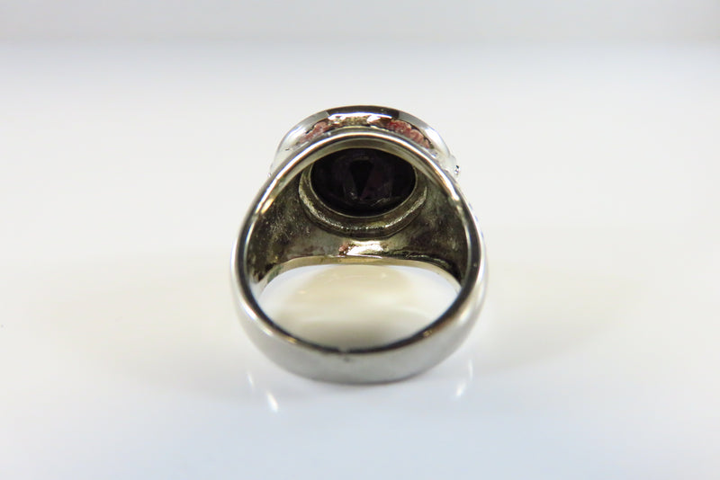 Oval Ribbed Blackened Silver Metal Ring Oval Faceted Black Glass Size 6.5 under setting
