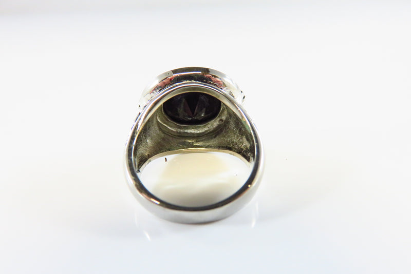 Oval Ribbed Blackened Silver Metal Ring Oval Faceted Black Glass Size 6.5 underside of mount