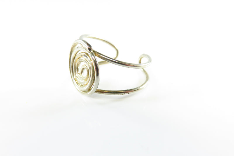 Adjustable Silver Metal Wire Ring Round Spiral Center Size 7 to 9 1/2 side view