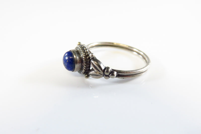 Vintage Round Cabochon Lapis Lazuli Solitaire Sterling Silver Petite Ring Size 6.75 side view