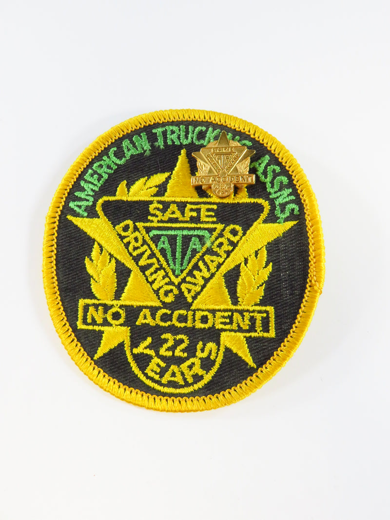 Vintage American Trucking Assoc 22 Years No Accident Safe Driving Patch & Pin