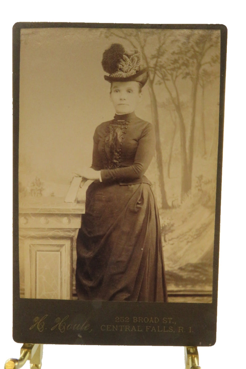 Antique Cabinet Card Young Woman Big Hat H. Houle Central Falls Rhode Island — front view