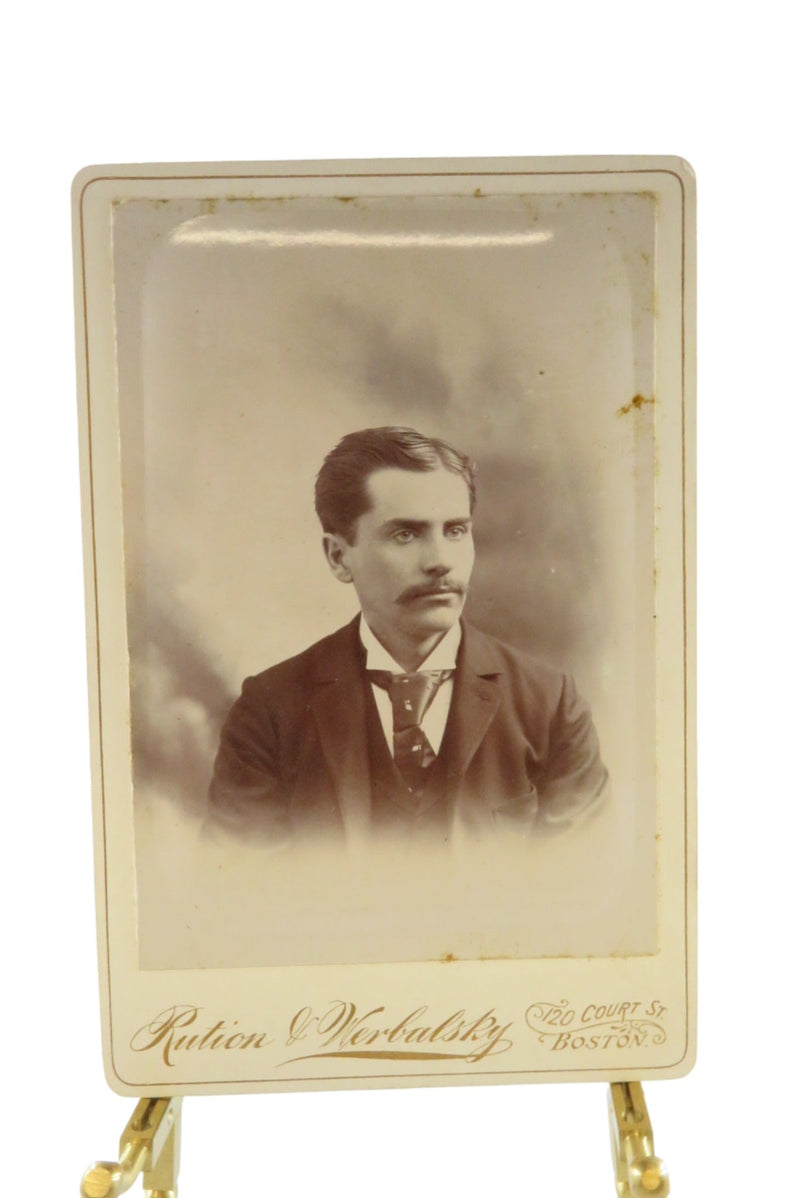 Man in Tie c1900 Antique Bubble Cabinet Card Rution Werbalsky Boston Mass — front view