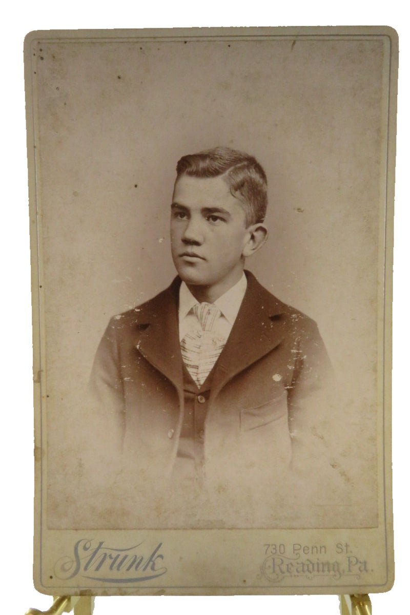 Antique Cabinet Card Young Man Big Nose Strunk Reading PA — front view